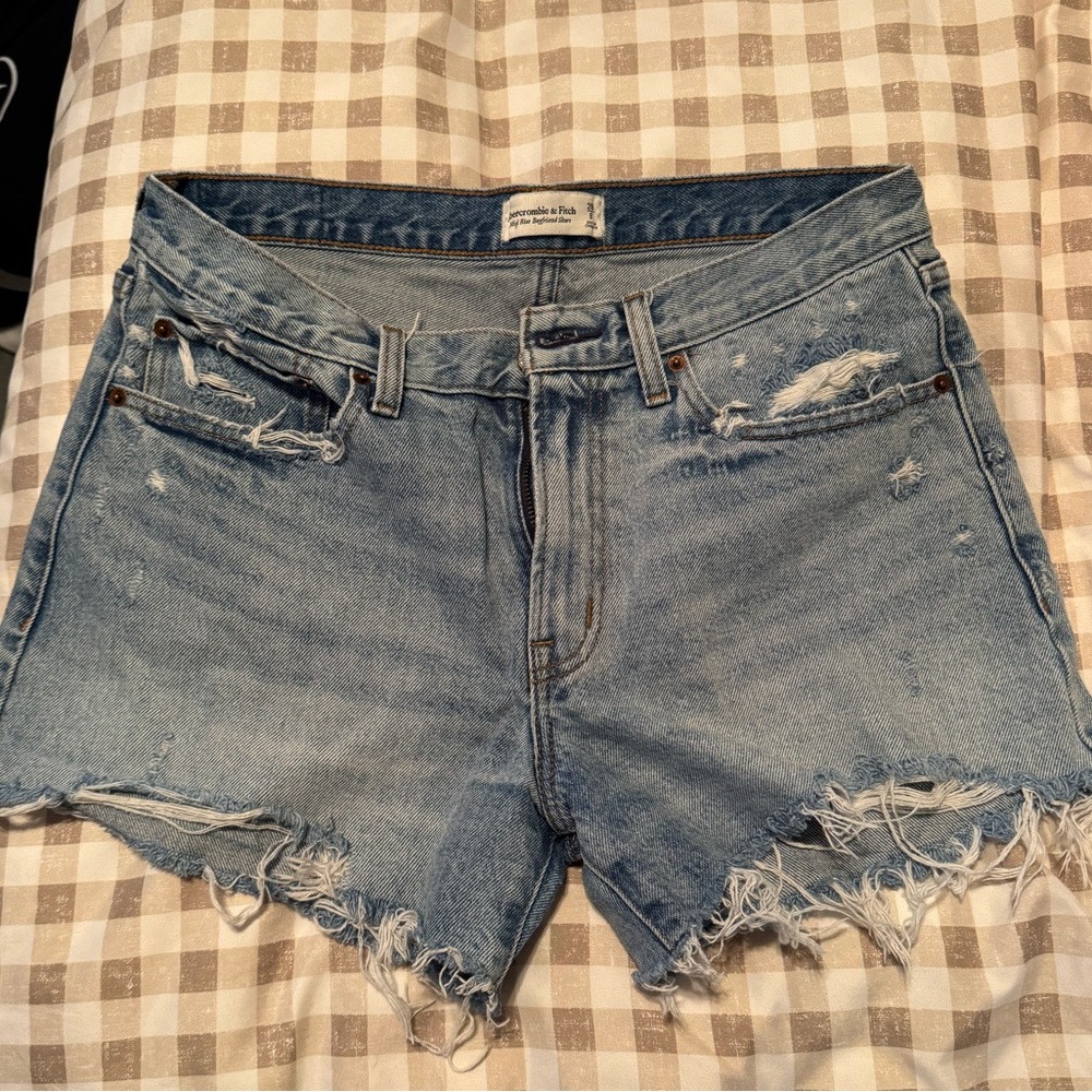Abercrombie & Fitch Light Wash Distressed Mid Rise Boyfriend Shorts